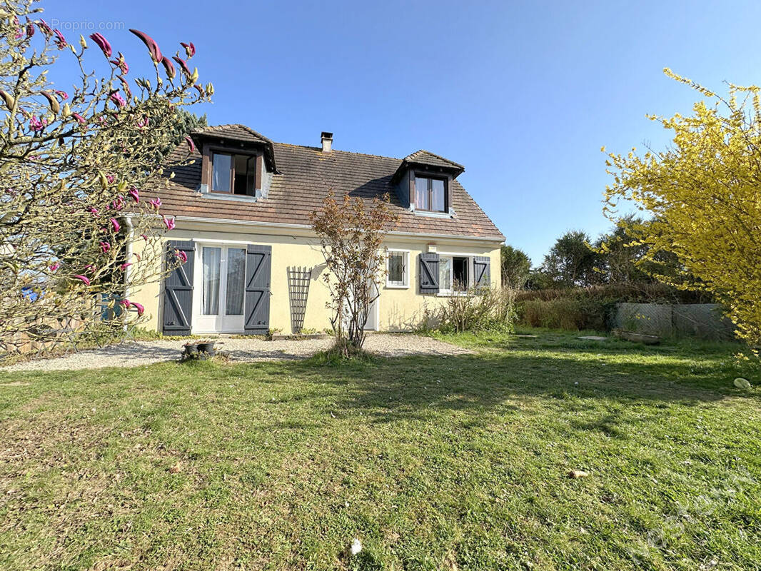 Maison à CHAUMONT-EN-VEXIN