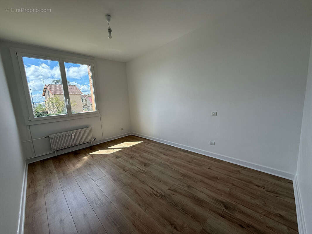 Appartement à CHARLIEU