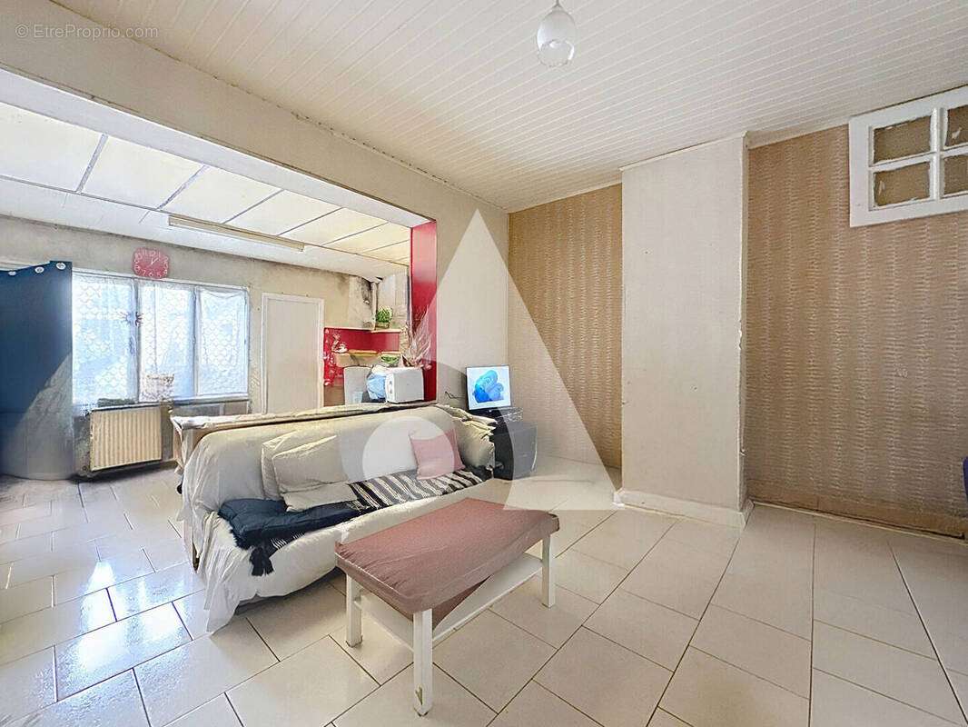 Maison à RAISMES