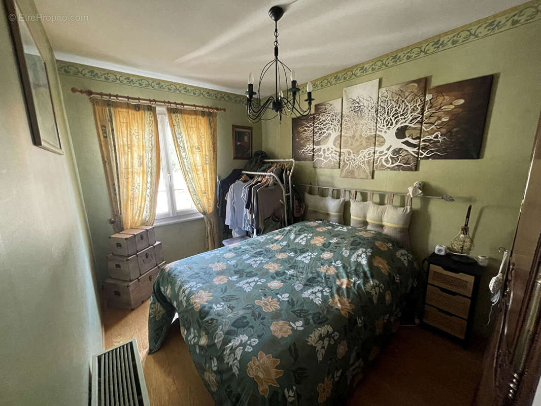 Maison à BELLENGREVILLE