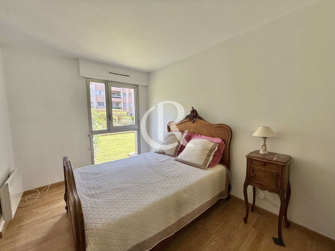Appartement à HYERES