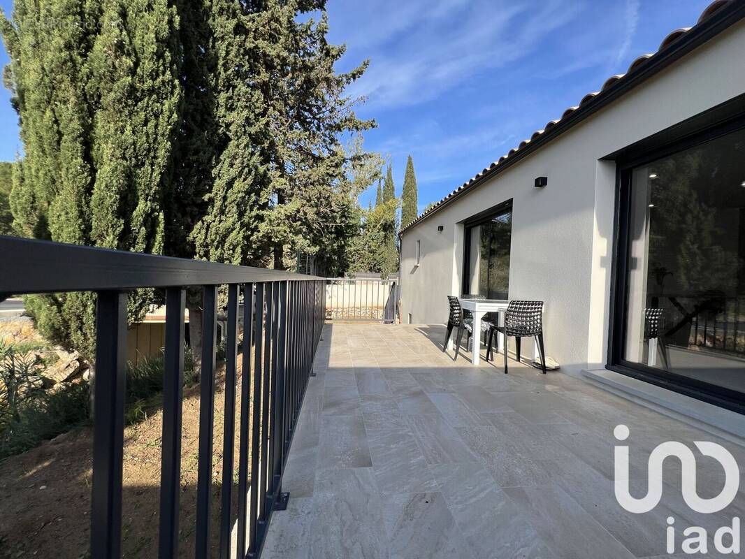 Photo 1 - Maison à BIZE-MINERVOIS