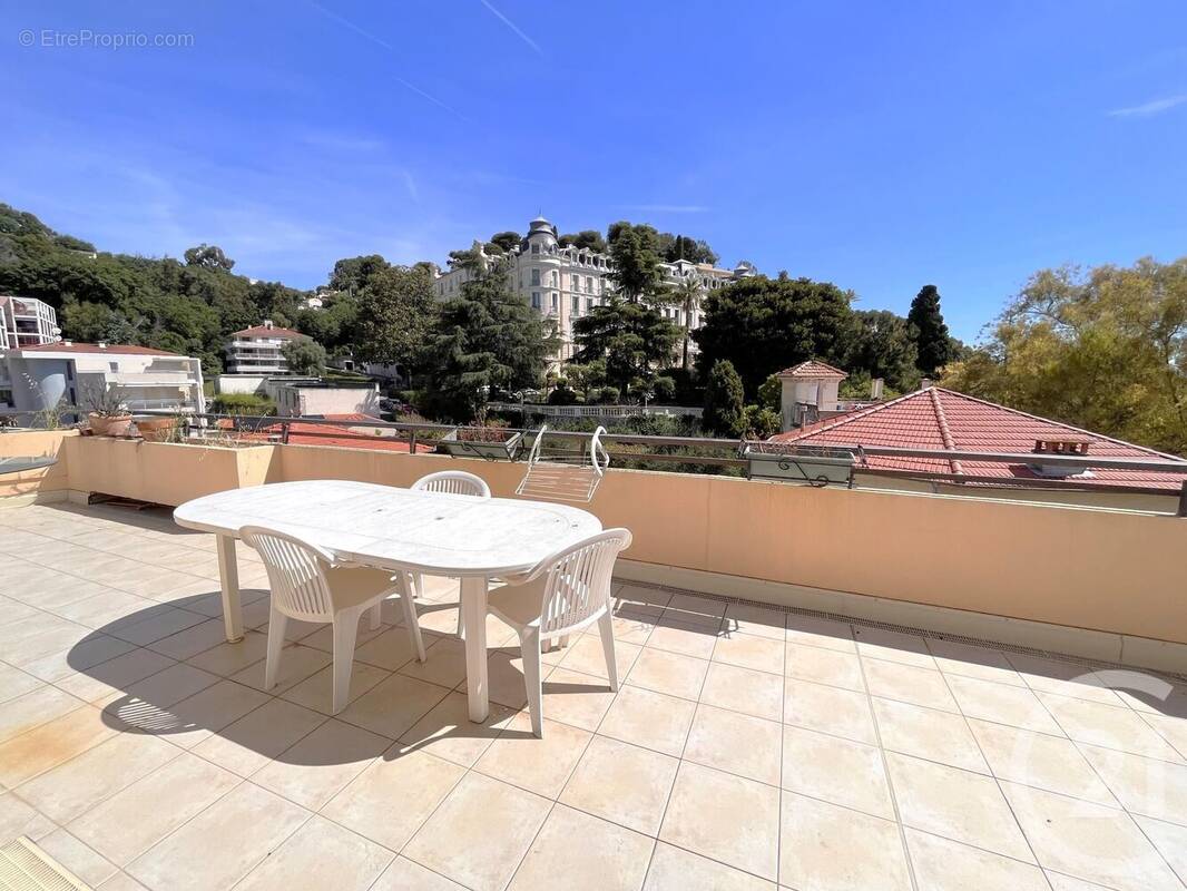 Appartement à MENTON
