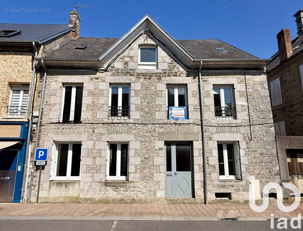 Photo 1 - Maison à BREHAL