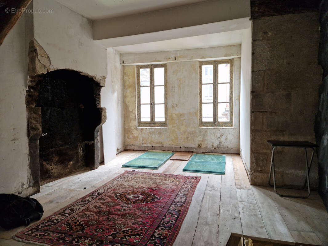 Maison à AUTUN