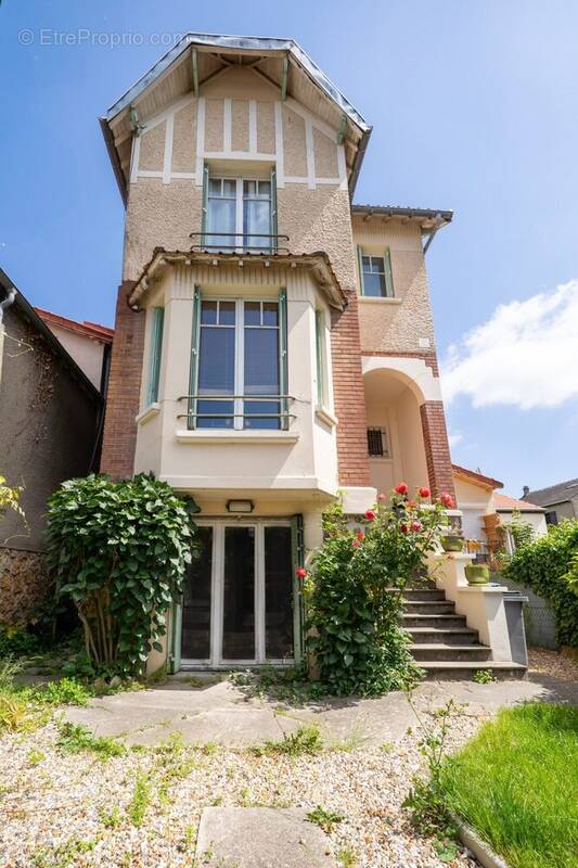 Maison à VERSAILLES