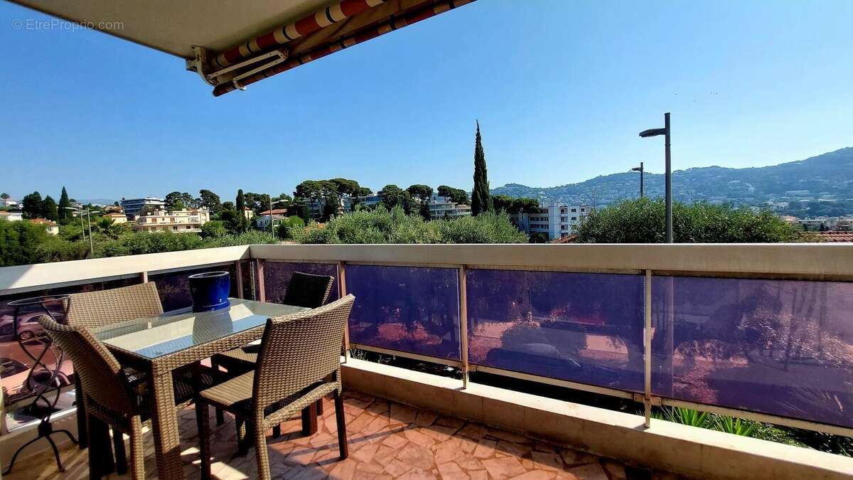 Appartement à CANNES