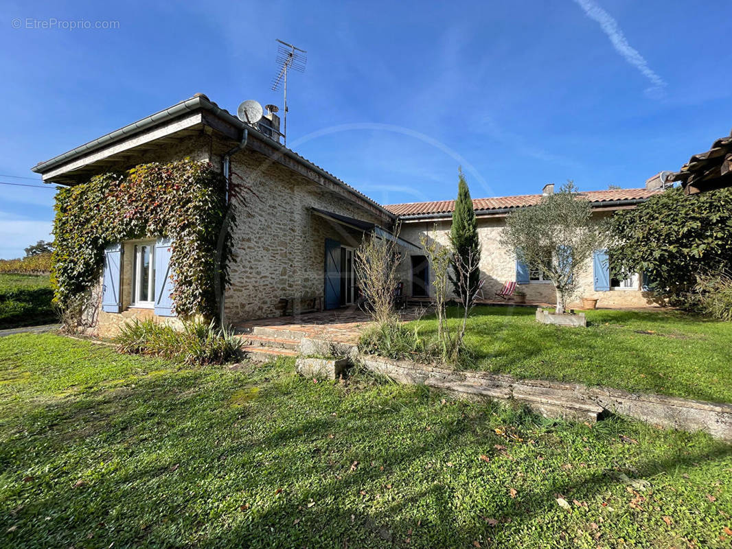 Maison à SAUVETERRE-DE-GUYENNE