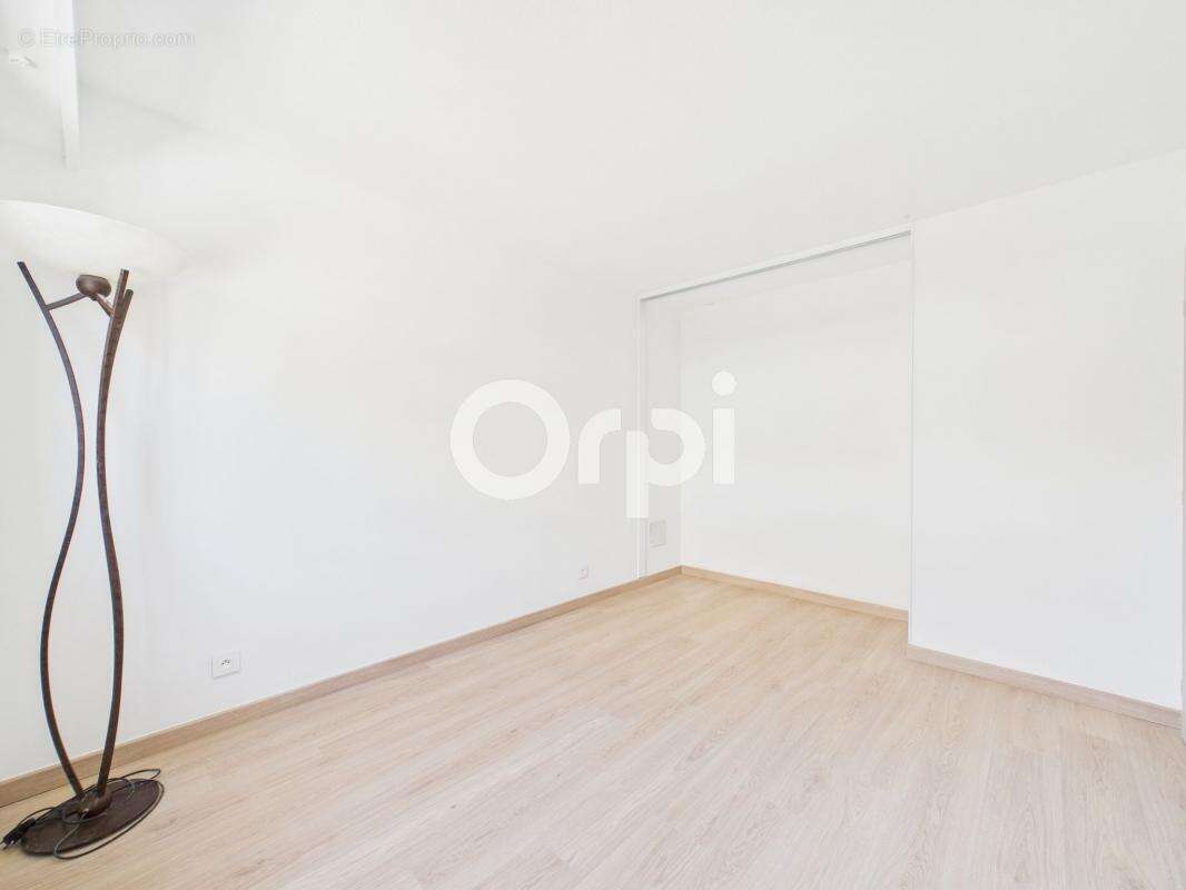 Appartement à MANDELIEU-LA-NAPOULE