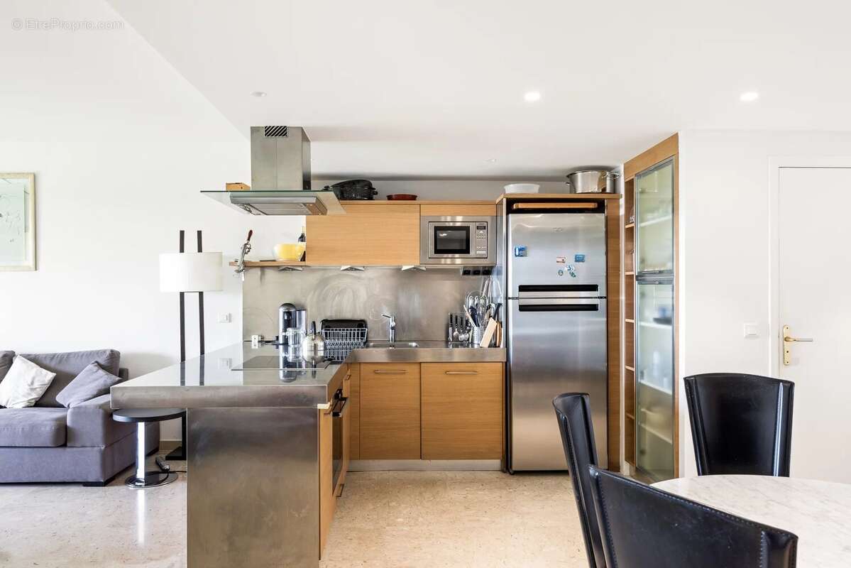 Appartement à LE CANNET