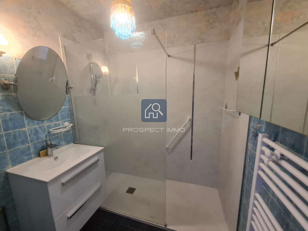 Appartement à ESPALION