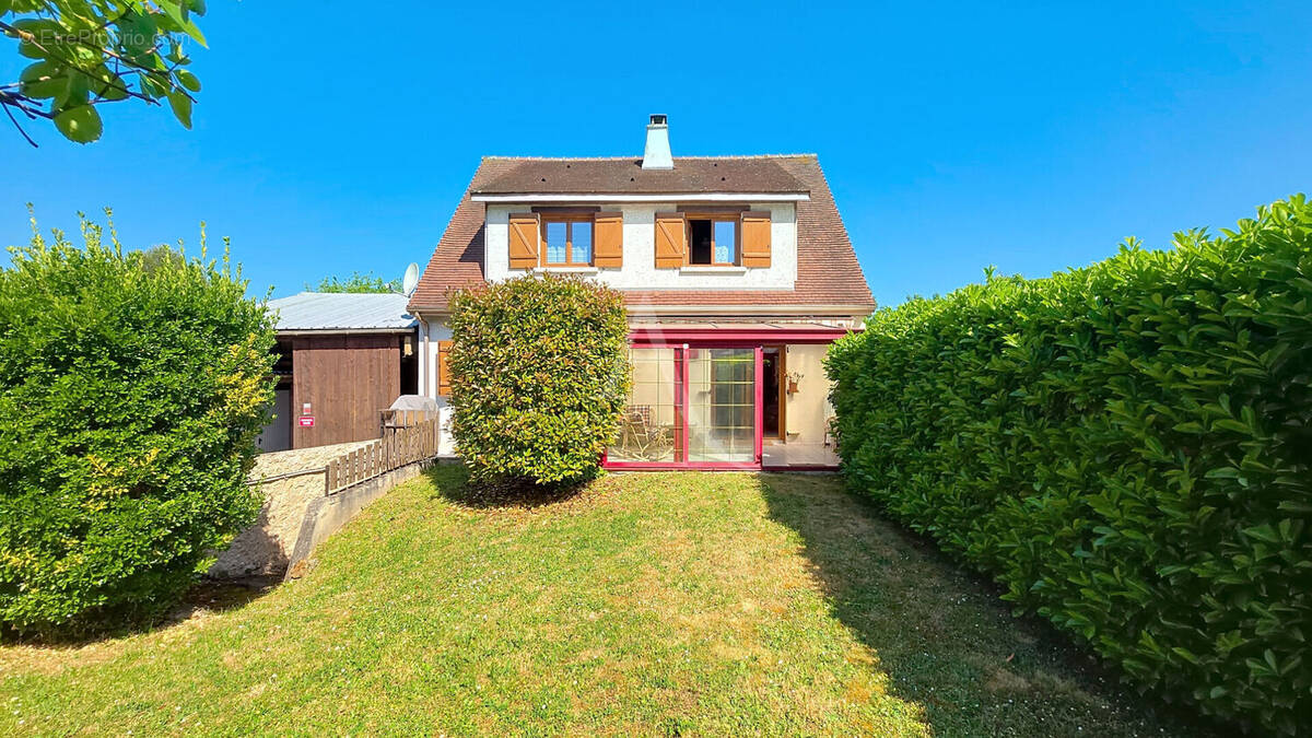 Maison à VILLEBON-SUR-YVETTE