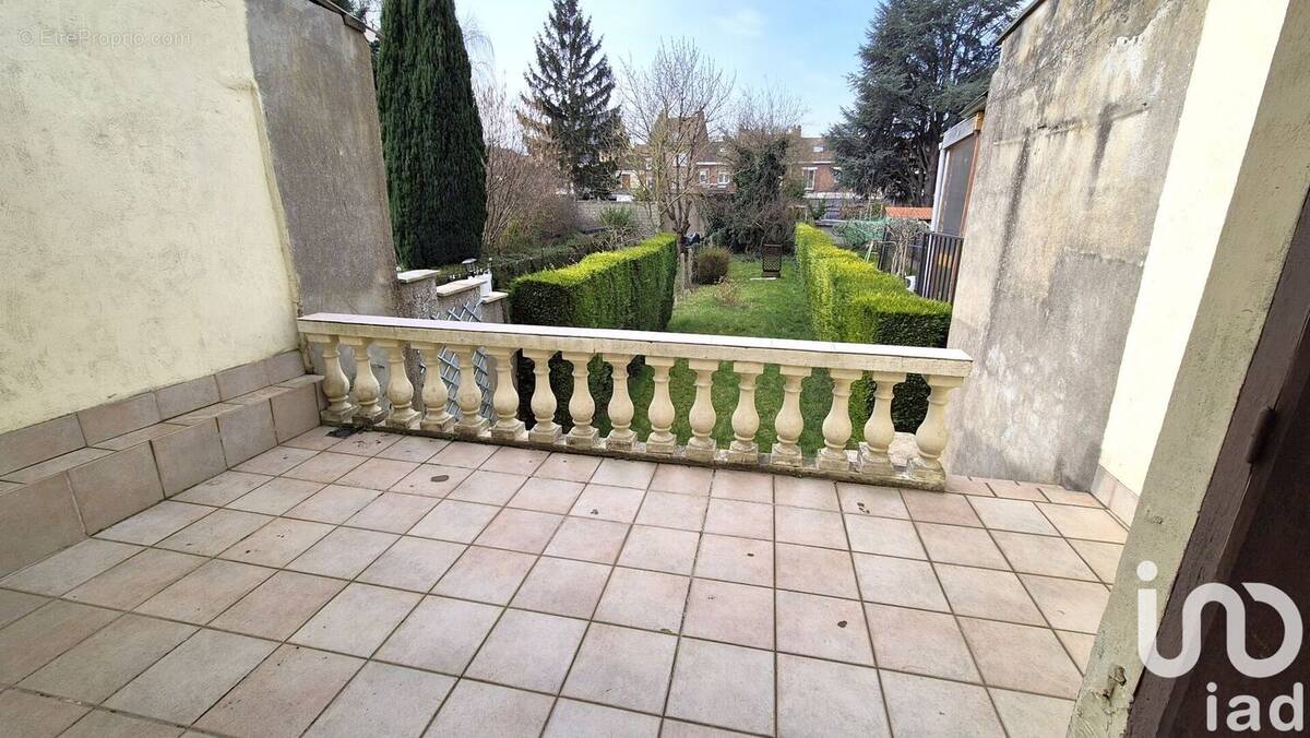 Photo 1 - Maison à MONS-EN-BAROEUL