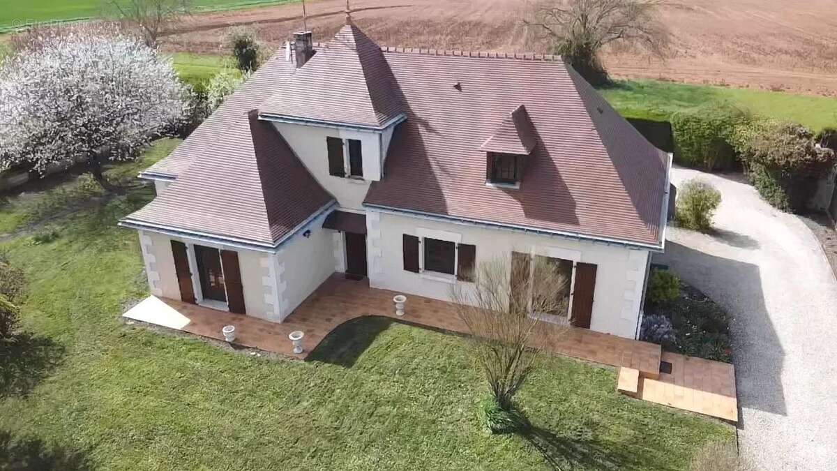 Maison à LOUDUN