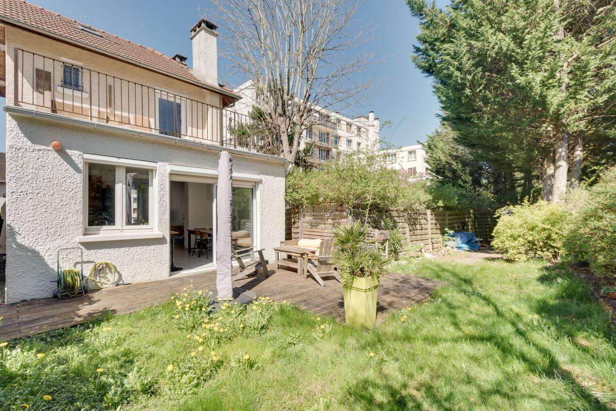 Maison à VIROFLAY