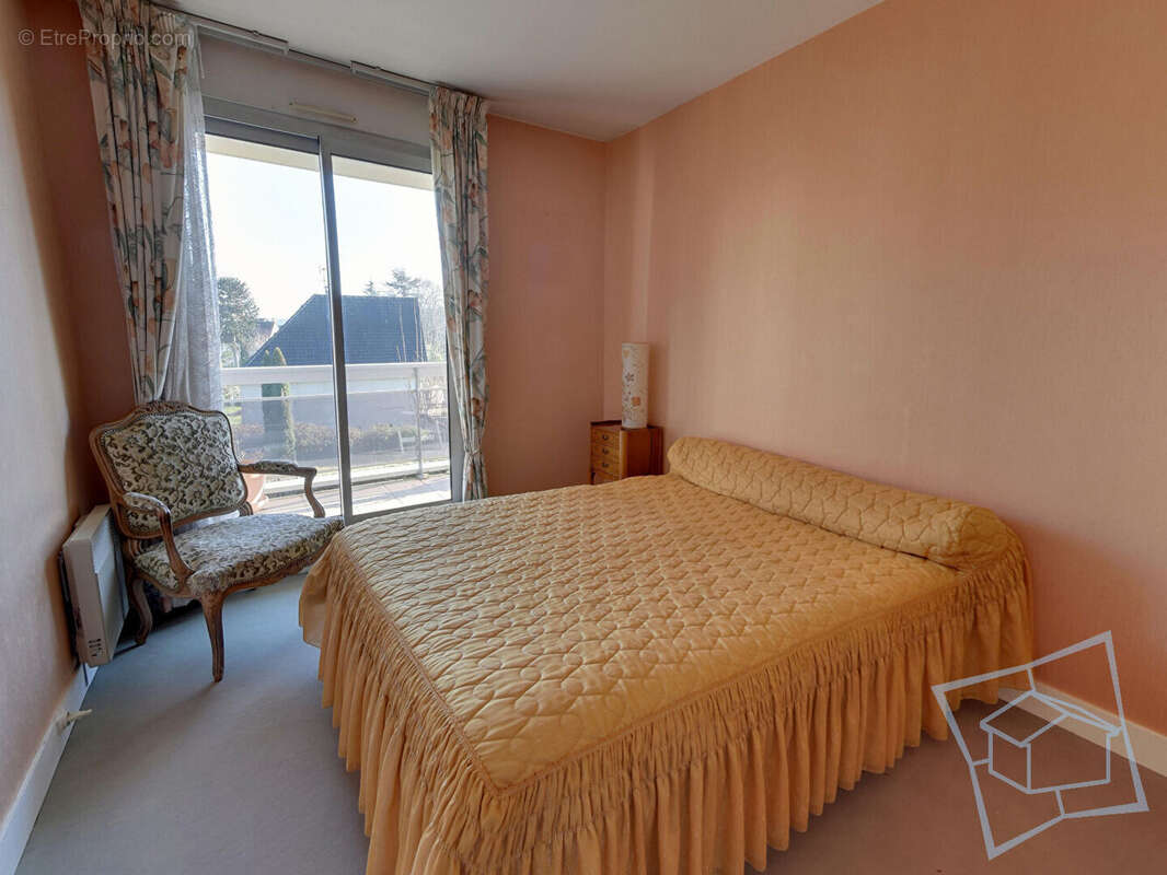 Appartement à CHEVREUSE