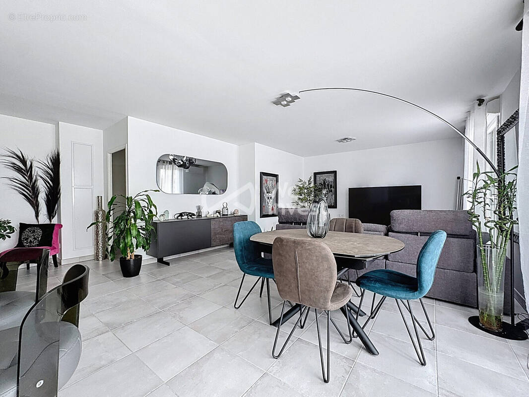 Appartement à BAILLARGUES