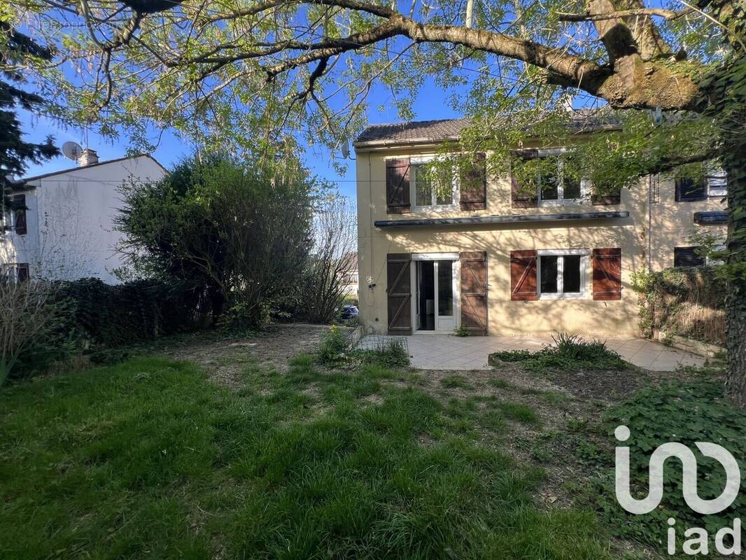 Photo 1 - Maison à BETHISY-SAINT-PIERRE