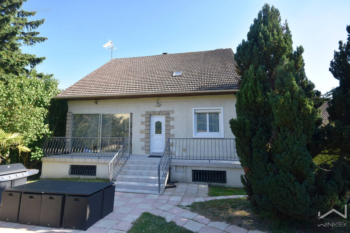 Maison à LIMAY