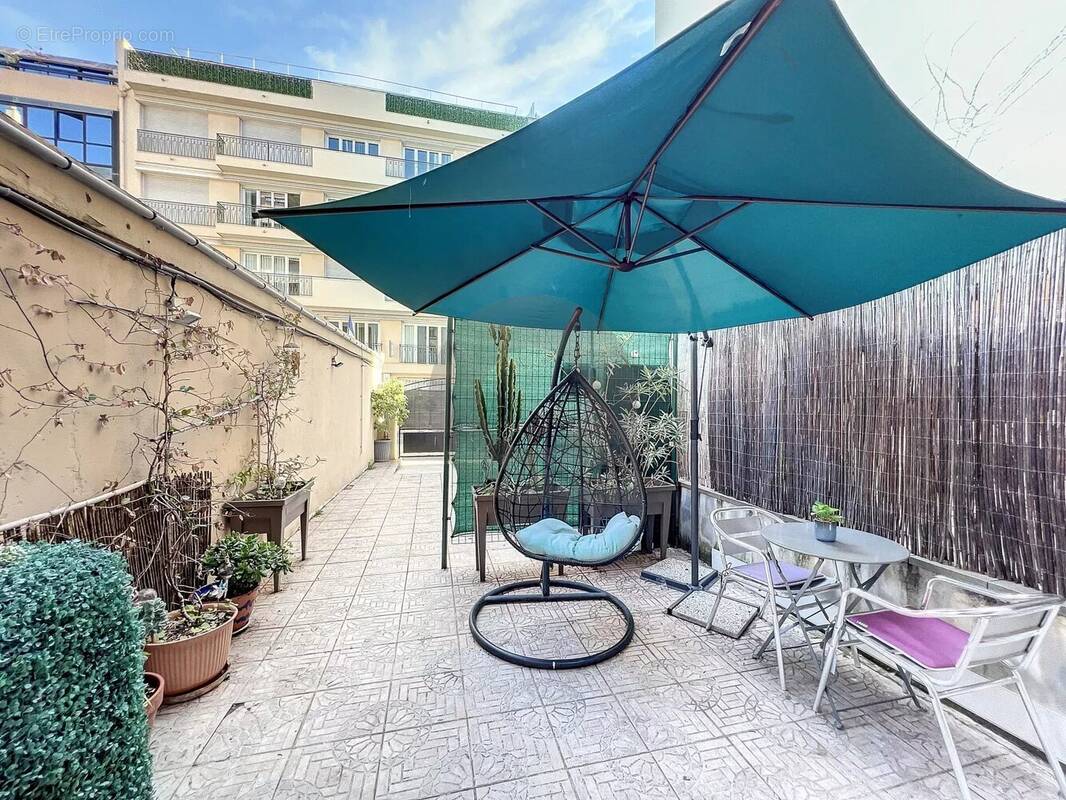 Appartement à MENTON