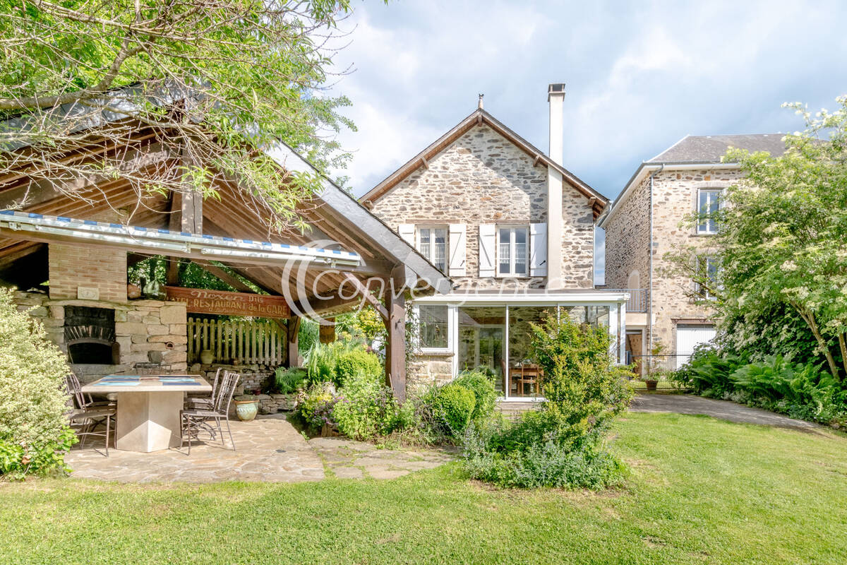 Maison à SAINT-GERMAIN-LES-BELLES