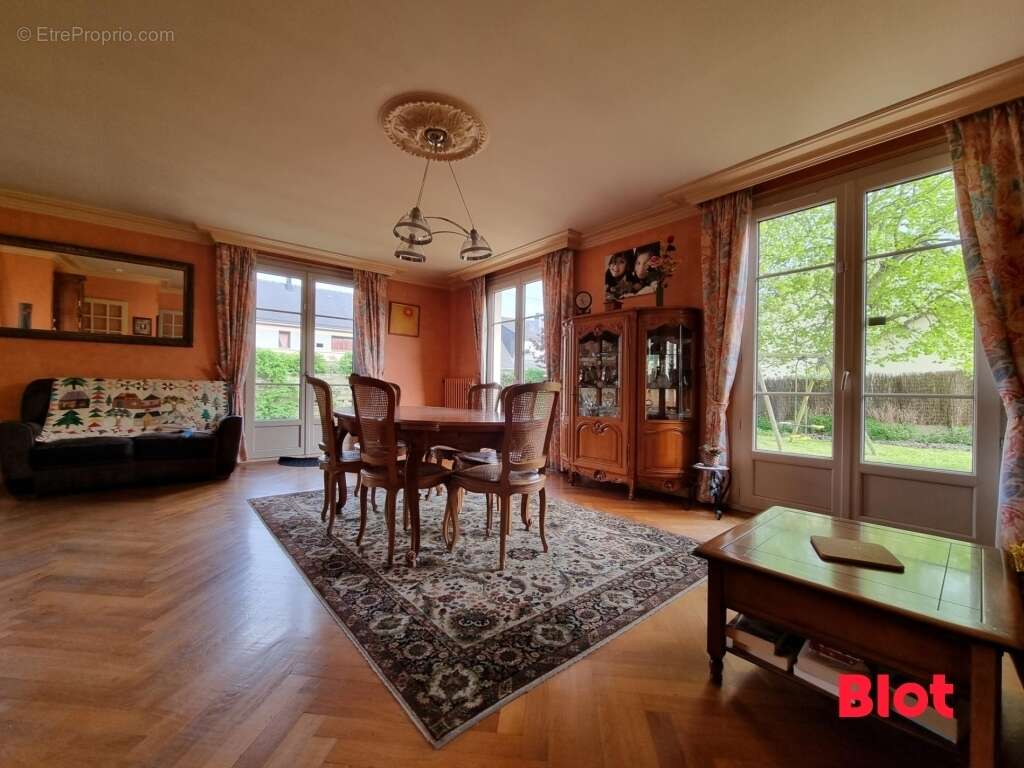 Maison à PACE