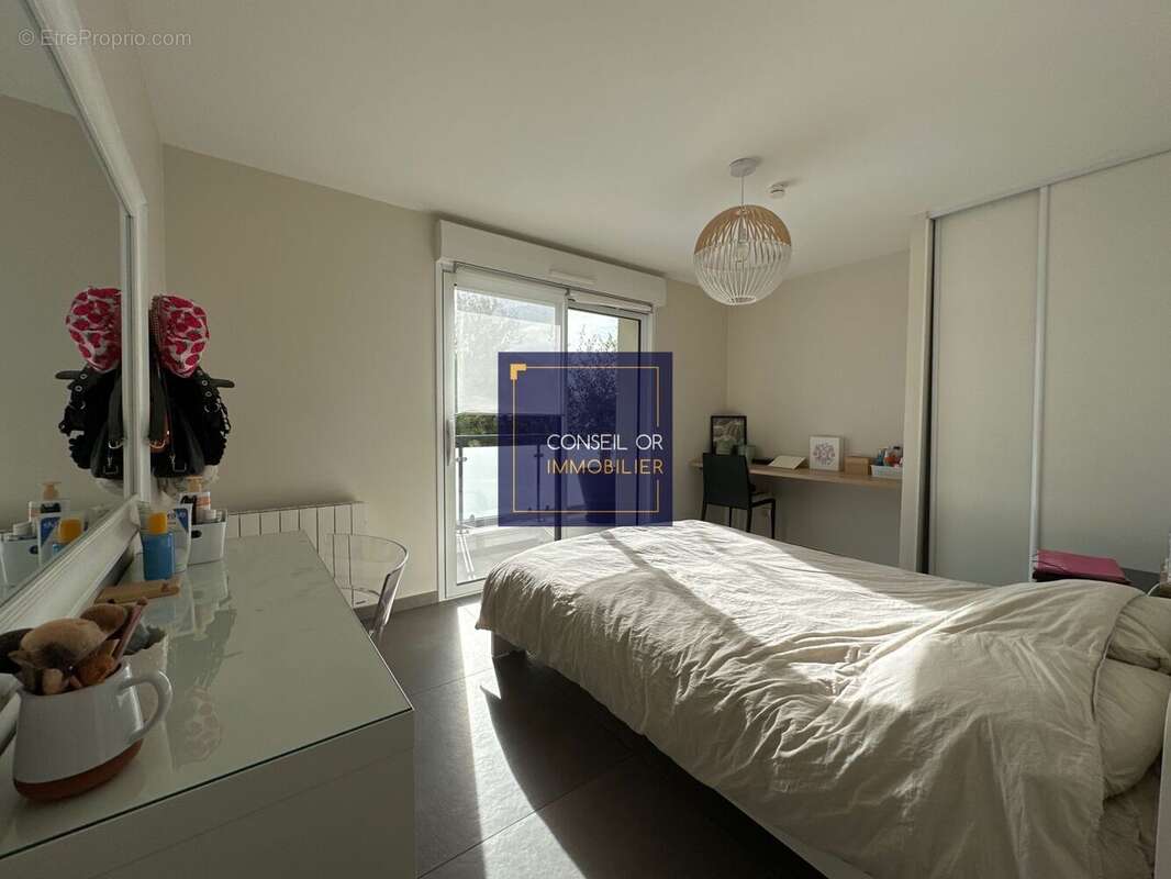 Appartement à SAINT-GENIS-LAVAL