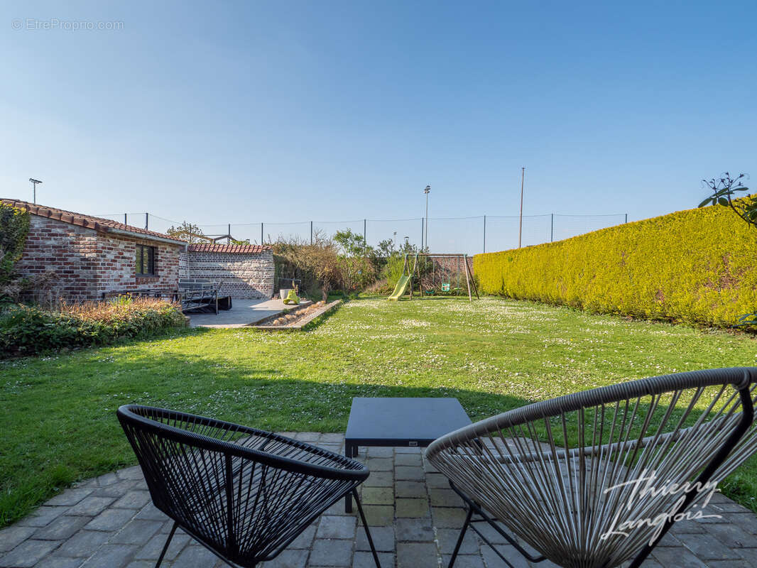 Maison à SAINGHIN-EN-MELANTOIS