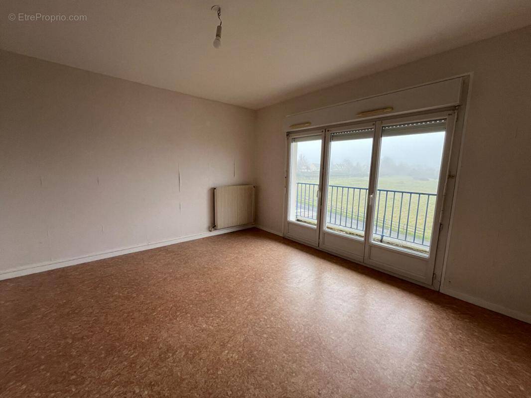Appartement à SEGRE