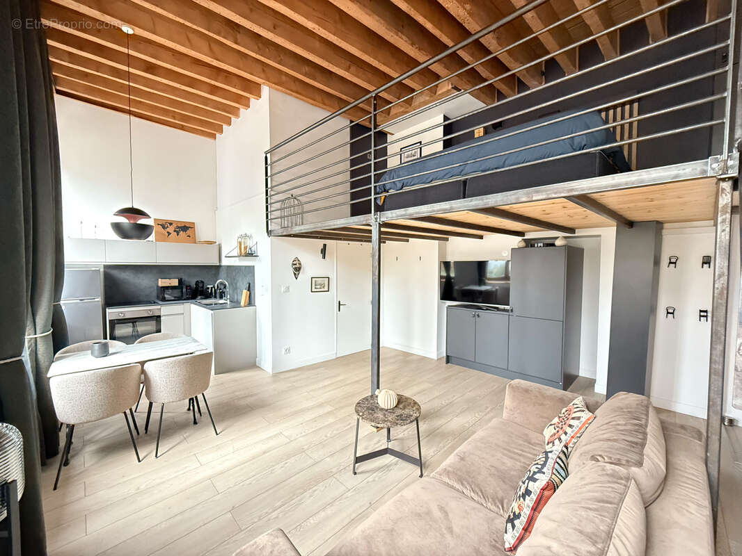 Appartement à LYON-4E