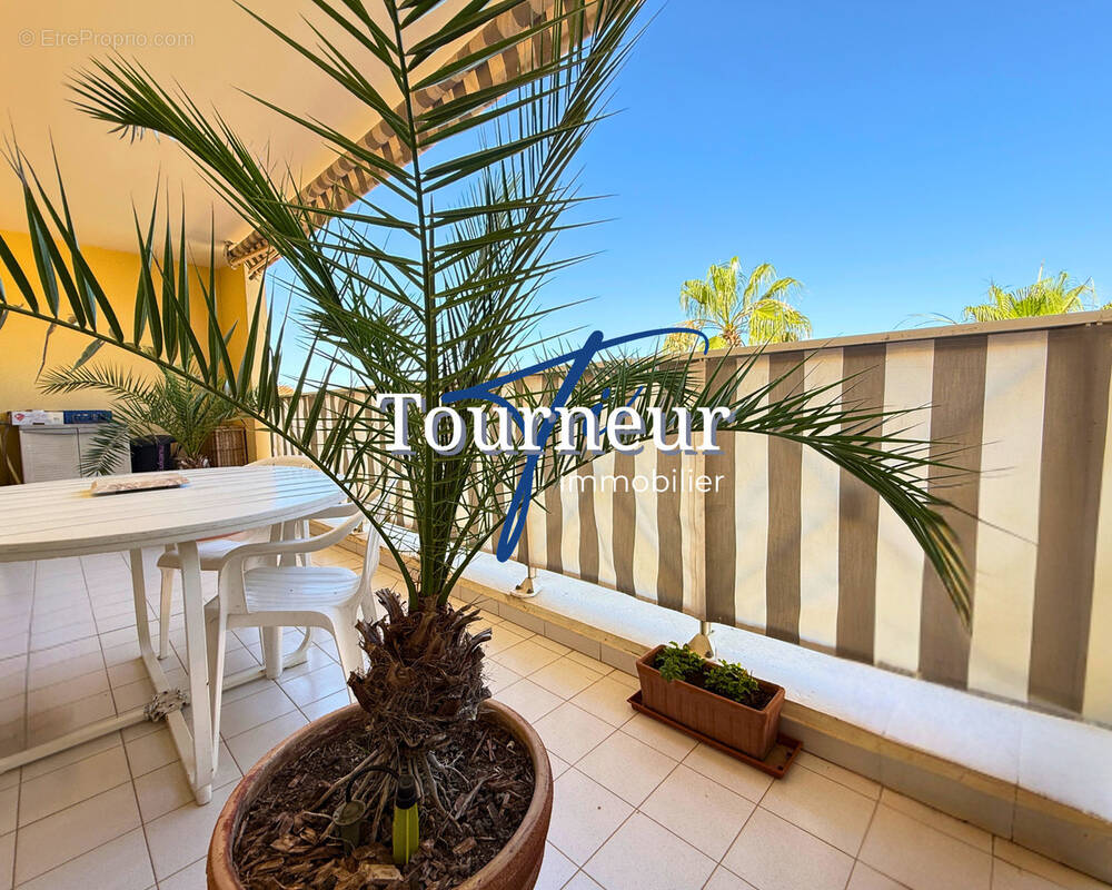 Appartement à SANARY-SUR-MER