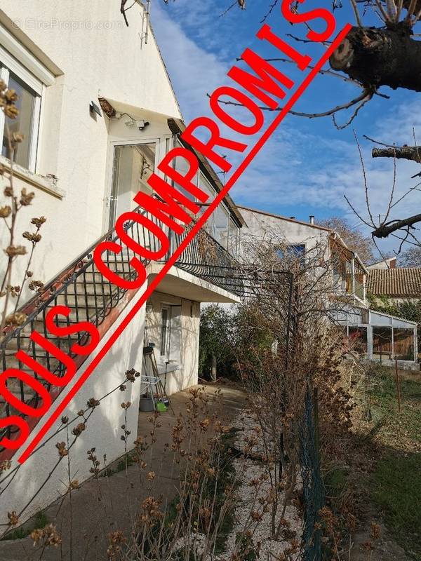 Maison à VILLENEUVE-LES-BEZIERS