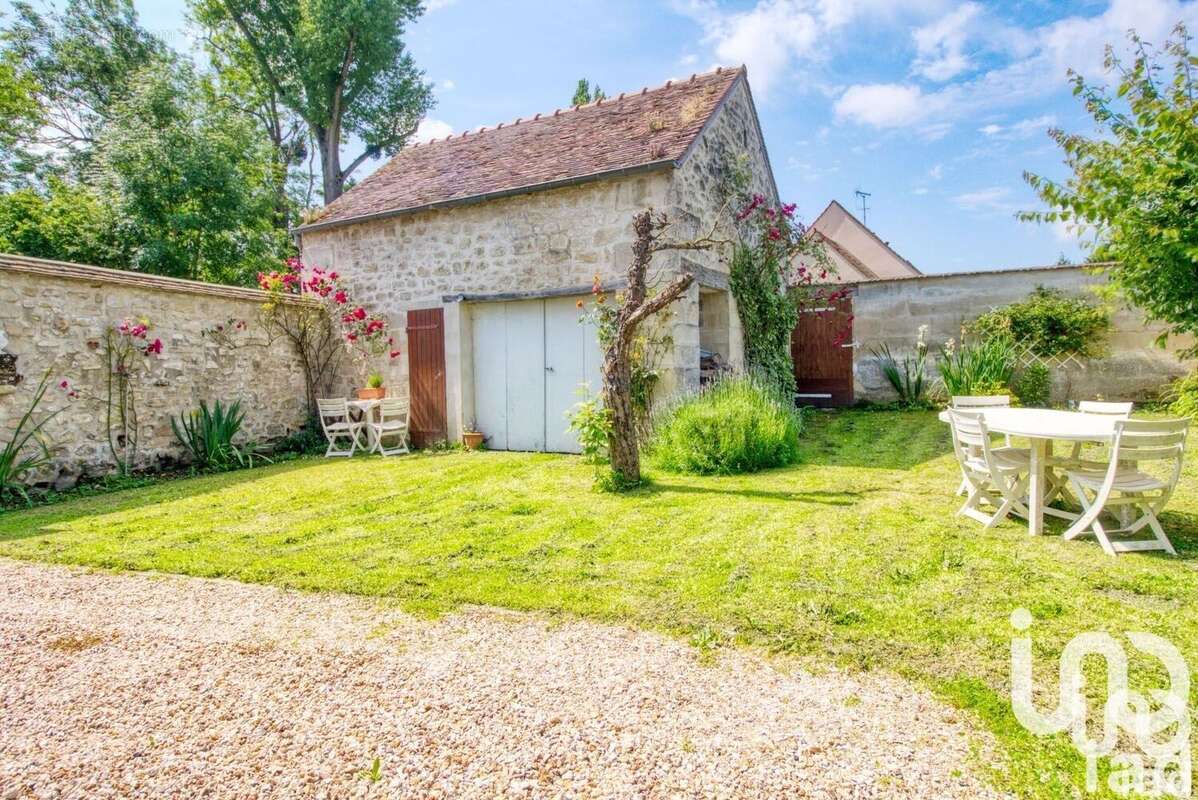 Photo 2 - Maison à VIGNY