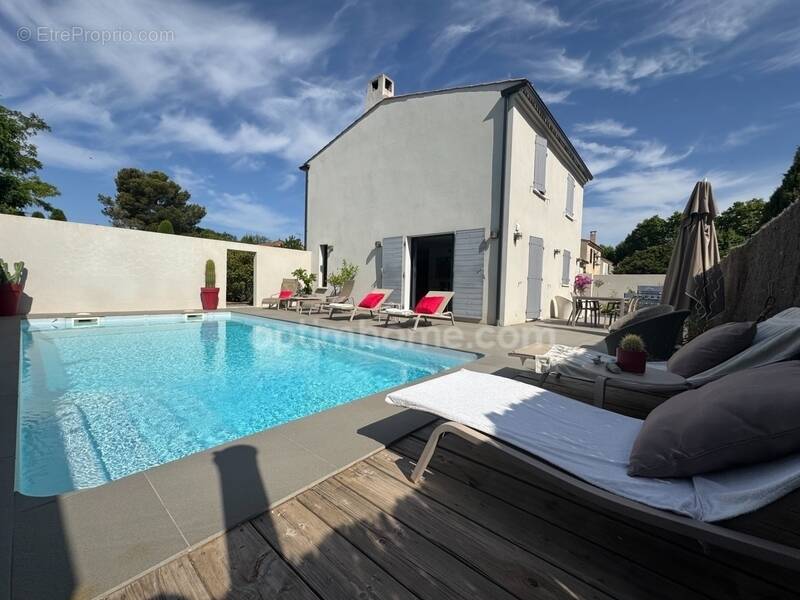 Maison à MAUSSANE-LES-ALPILLES