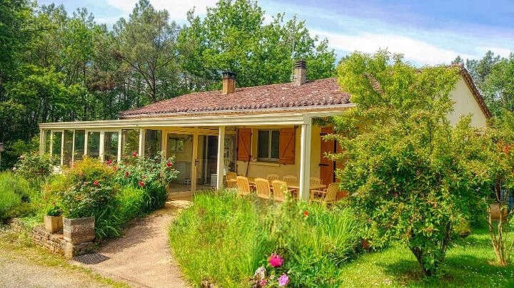Maison à MONTCABRIER