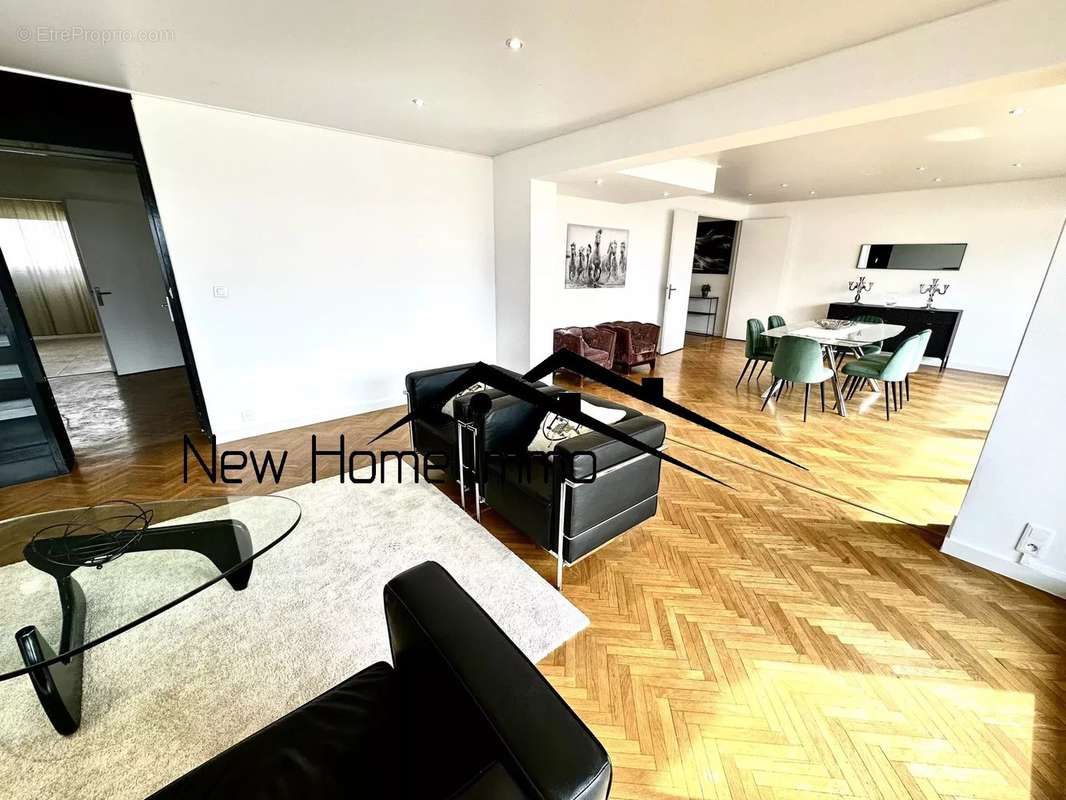 Appartement à MARSEILLE-8E