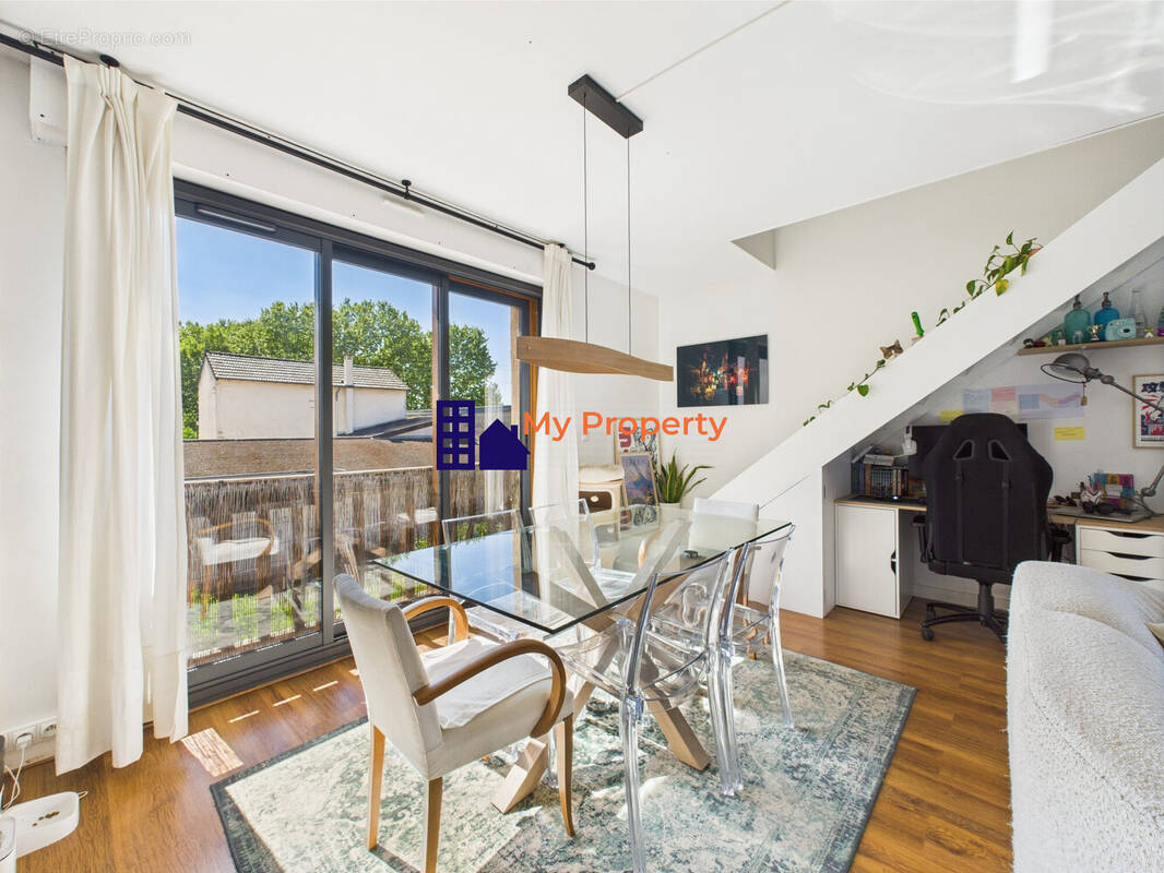 Appartement à CARRIERES-SUR-SEINE