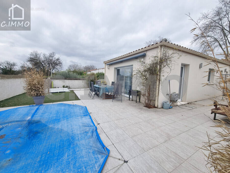 Maison à ESPONDEILHAN