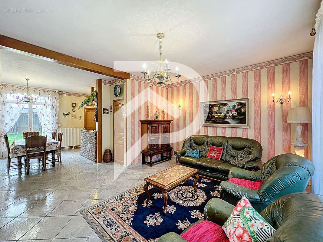 Maison à TRITH-SAINT-LEGER