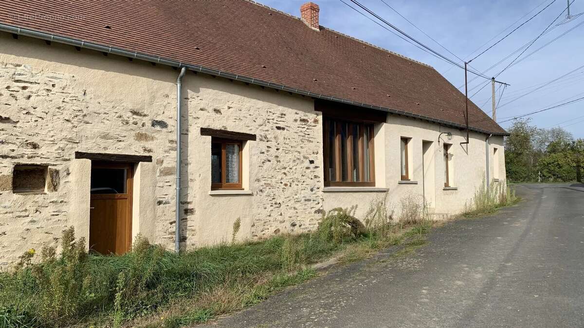 Maison à GARGILESSE-DAMPIERRE
