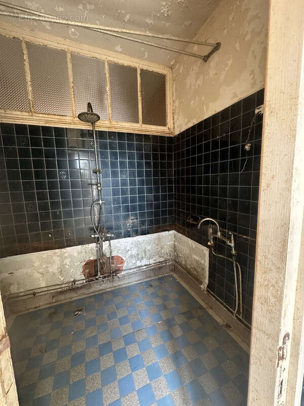 Maison à LA CLAYETTE