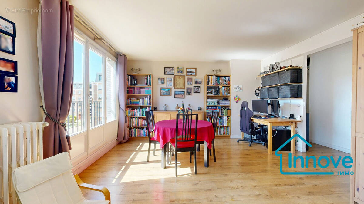 Appartement à VERSAILLES