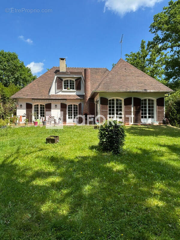 Maison à LAMORLAYE