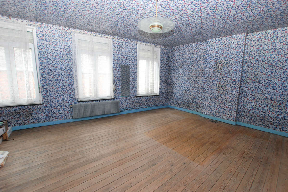 Maison à BOUSSOIS