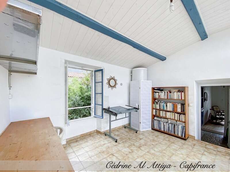 Maison à LES PORTES-EN-RE
