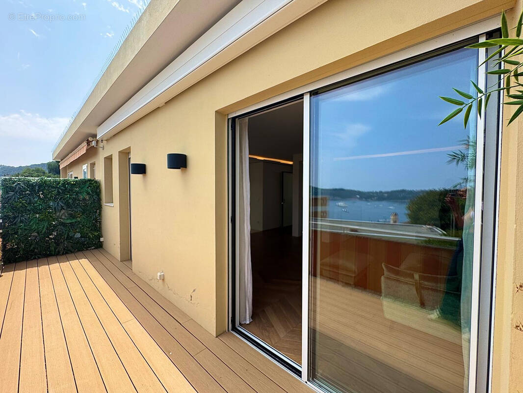 Appartement à VILLEFRANCHE-SUR-MER
