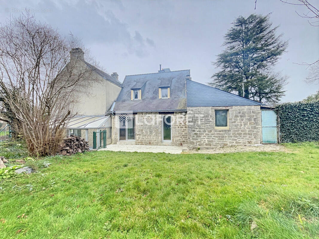 Maison à QUESTEMBERT