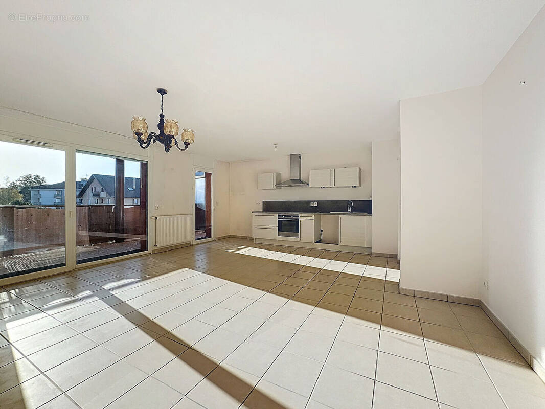 Appartement à MEYTHET