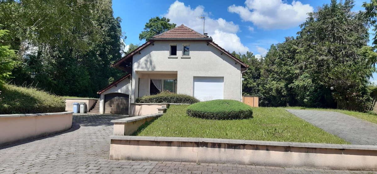 Maison à CHAUSSIN