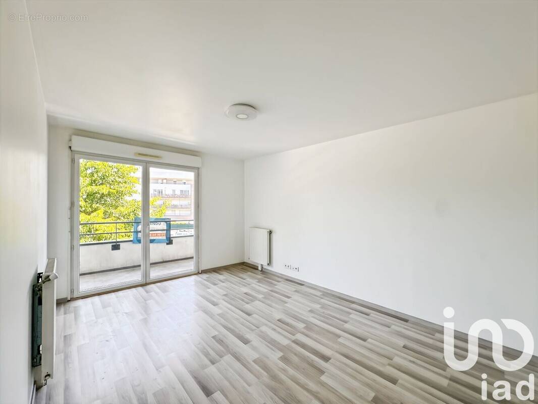 Photo 1 - Appartement à FLEURY-MEROGIS